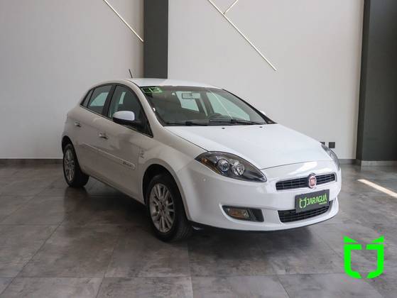 FIAT BRAVO 1.8 ESSENCE 16V FLEX 4P AUTOMATIZADO